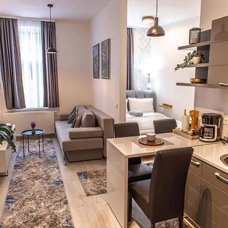Fit Apartment